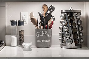 Eagle Ridge 3 Bedroom Townhouse by RedAwning