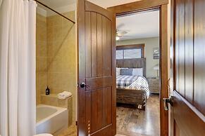 Indian Trail Cabin 5 Bedroom Cabin by RedAwning