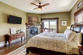 Indian Trail Cabin 5 Bedroom Cabin by RedAwning