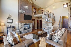 Indian Trail Cabin 5 Bedroom Cabin by RedAwning