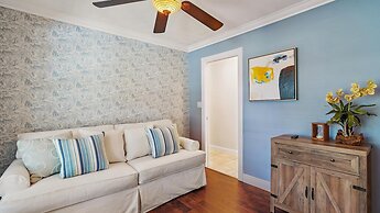 Kadima Kottage 2 Bedroom Home by RedAwning