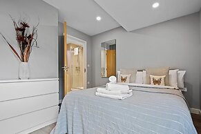 Chic and Modern Flats in Hoxton, Shoreditch