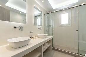 Villa Margarita private pool & sea view