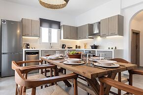 Villa Margarita private pool & sea view