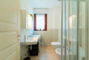 Como Comfort Flat by Wonderful Italy