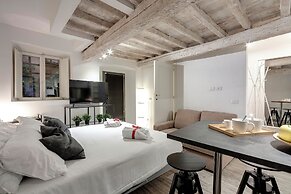 Mamo Florence - Charlie's Apartments