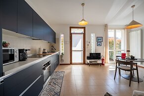 Blue Bellagio by Wonderful Italy