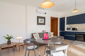 Blue Bellagio by Wonderful Italy