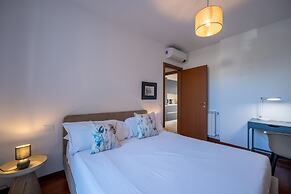 Blue Bellagio by Wonderful Italy