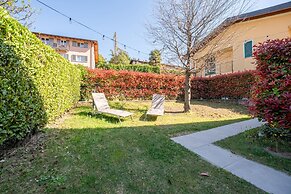 Blue Bellagio by Wonderful Italy