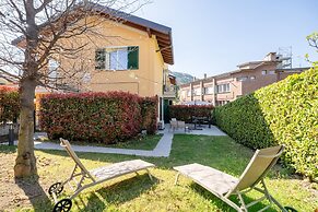 Blue Bellagio by Wonderful Italy