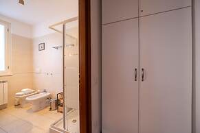 Blue Bellagio by Wonderful Italy