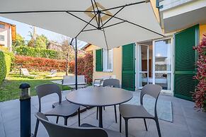 Blue Bellagio by Wonderful Italy