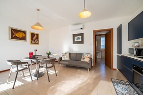 Blue Bellagio by Wonderful Italy