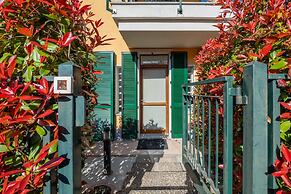 Blue Bellagio by Wonderful Italy