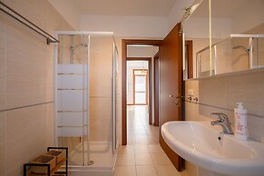 Blue Bellagio by Wonderful Italy