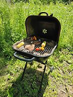 Glamping at Meadeville Farm