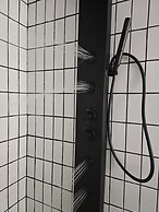 Glamping at Meadeville Farm