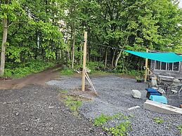 Glamping at Meadeville Farm