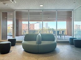 Loop Homes Tower Burjassot Hotel