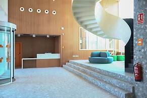 Loop Homes Tower Burjassot Hotel