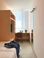 Loop Homes Tower Burjassot Hotel