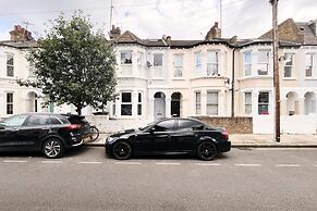 The Fulham Arms - Elegant 3bdr Flat With Terrace