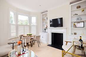 The Fulham Arms - Elegant 3bdr Flat With Terrace
