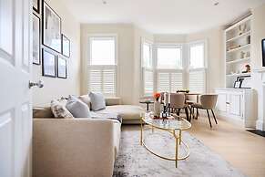 The Fulham Arms - Elegant 3bdr Flat With Terrace