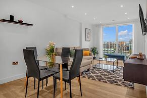 Two Bedroom Apartment in Hackney Wick