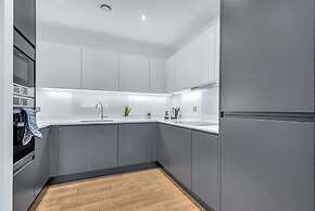 Two Bedroom Apartment in Hackney Wick