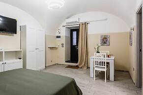Vins Home by Wonderful Italy