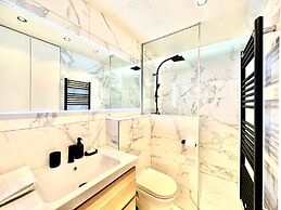 Eiffel Tower Champs de Mars