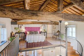 La Chiesetta an Antique Church With Pool