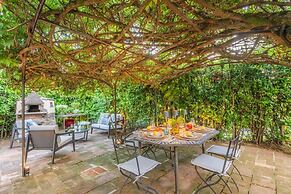 La Chiesetta an Antique Church With Pool