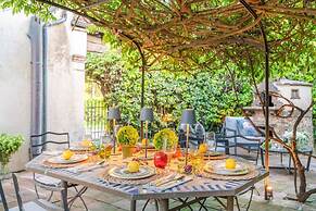 La Chiesetta an Antique Church With Pool