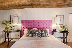 La Chiesetta an Antique Church With Pool