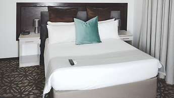 ANEW Hotel & Convention Centre OR Tambo