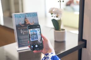 ANEW Hotel & Convention Centre OR Tambo