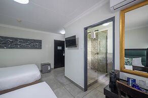 ANEW Hotel & Convention Centre OR Tambo