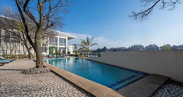 ANEW Hotel & Convention Centre OR Tambo