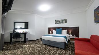 ANEW Hotel & Convention Centre OR Tambo