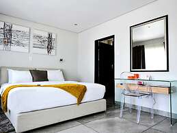 ANEW Hotel & Convention Centre OR Tambo