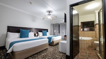 ANEW Hotel & Convention Centre OR Tambo