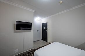 ANEW Hotel & Convention Centre OR Tambo