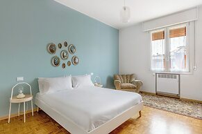 Sant'Isaia Apartment by Wonderful Italy