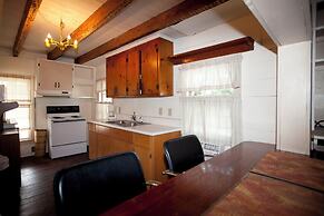 Beaufort Harbour Suites West Lodge