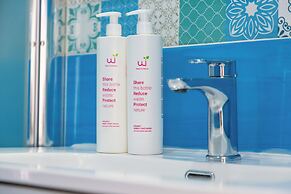 Chiara Modern Apartment