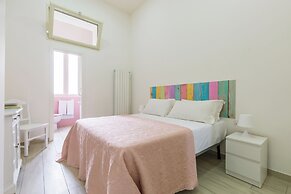 Chiara Modern Apartment