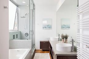 Venice View by Avantstay Walk to Venice Beach Rooftop, Ice Bath, Luxe 